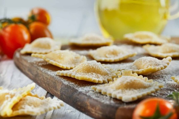 How to Master the Art of Homemade Ravioli with Gourmet Fillings?