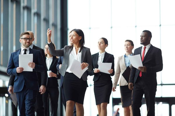 How to Navigate the World of Online Shopping and Find the Best Deals?